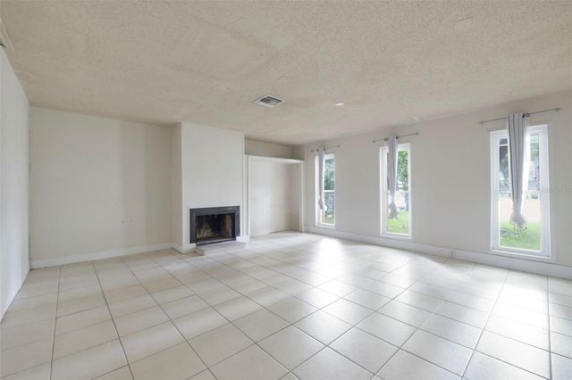 1530 RAVANA DRIVE, Orlando, FL 32822
