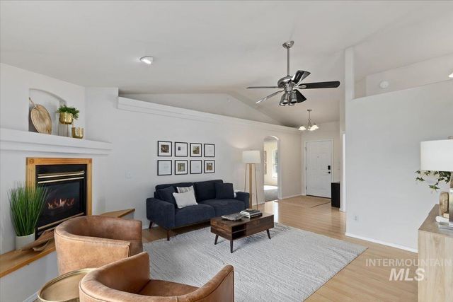 2537 Carriage Way, Twin Falls, ID 83301