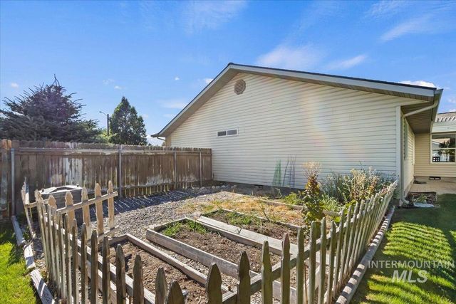 2537 Carriage Way, Twin Falls, ID 83301