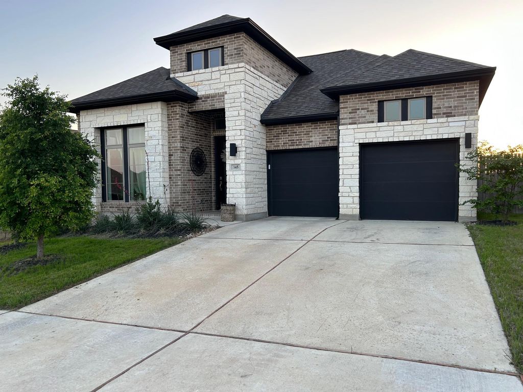 145 Cyrus Milton Dr, Buda, TX 78610