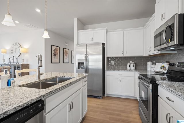 2085 STERLING CIRCLE, Margaret, AL 35120