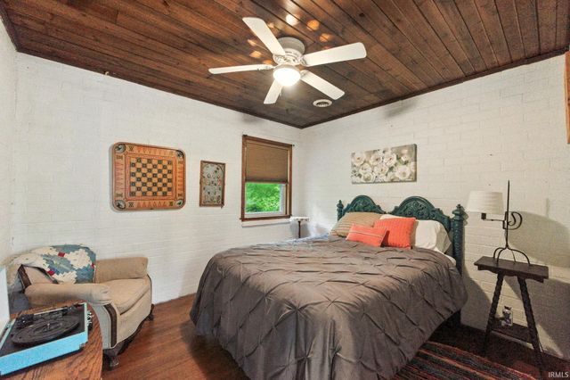 8030 S 475 W, Winamac, IN 46996