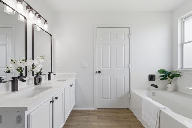 12720 La Paz LN, Del Valle, TX 78617