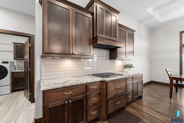 7408 E Donnelly Dr Drive, Sioux Falls, SD 57110