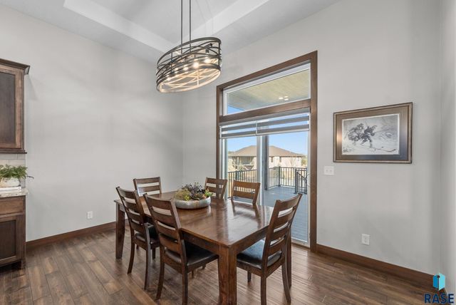 7408 E Donnelly Dr Drive, Sioux Falls, SD 57110