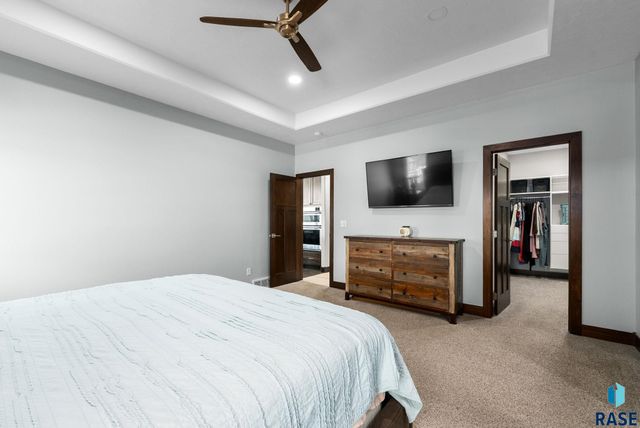 7408 E Donnelly Dr Drive, Sioux Falls, SD 57110