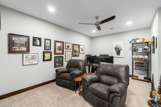 7408 E Donnelly Dr Drive, Sioux Falls, SD 57110