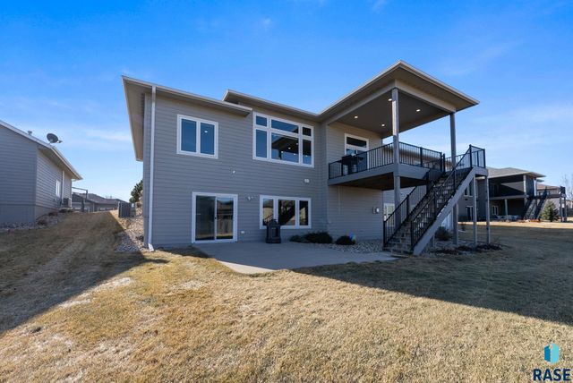 7408 E Donnelly Dr Drive, Sioux Falls, SD 57110