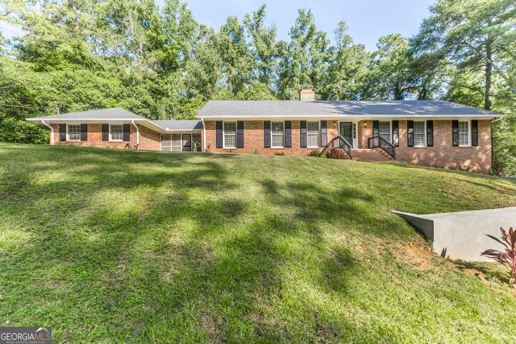 1820 Kirkwood Drive, Macon, GA 31211