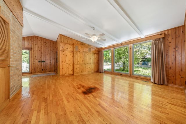 2015 Grand Avenue, Kalamazoo, MI 49006