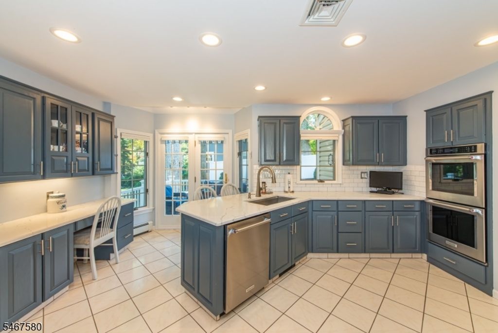 5 Sunrise Lane, Roxbury Twp., NJ 07876 — photo 3