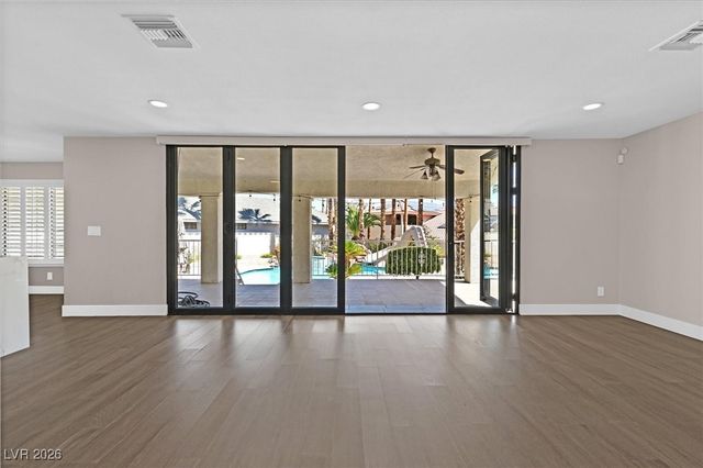 7770 Edna Avenue, Las Vegas, NV 89117