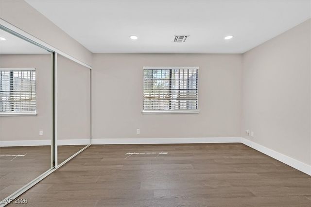 7770 Edna Avenue, Las Vegas, NV 89117