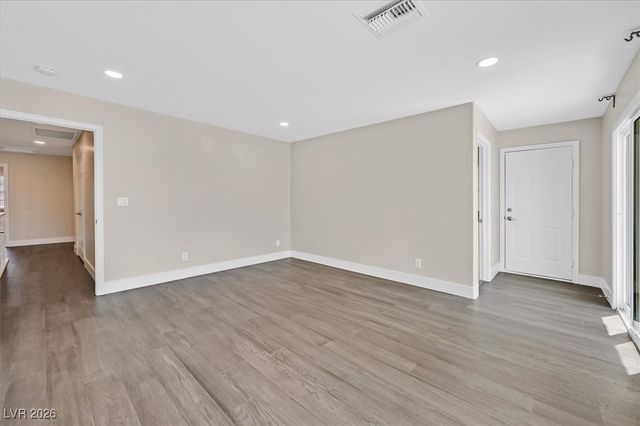 7770 Edna Avenue, Las Vegas, NV 89117