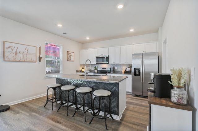 1070 Sennema Circle, Myrtle Beach, SC 29588