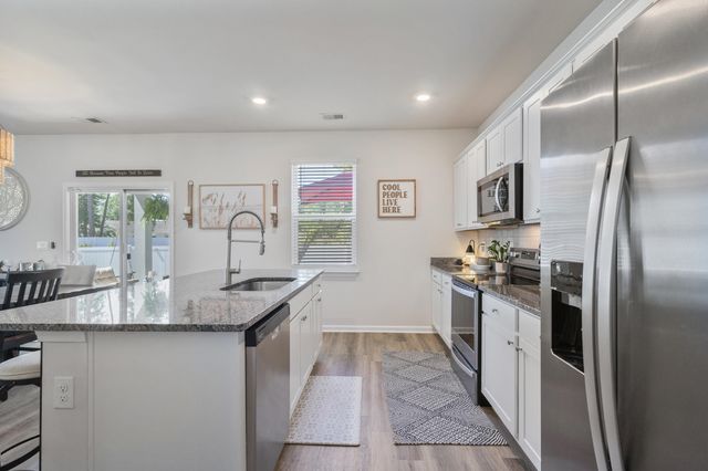 1070 Sennema Circle, Myrtle Beach, SC 29588