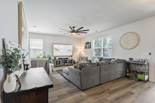 1070 Sennema Circle, Myrtle Beach, SC 29588