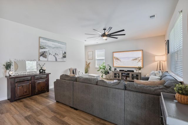 1070 Sennema Circle, Myrtle Beach, SC 29588