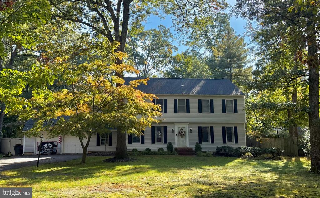 4 SHANNON CT, Medford, NJ 08055