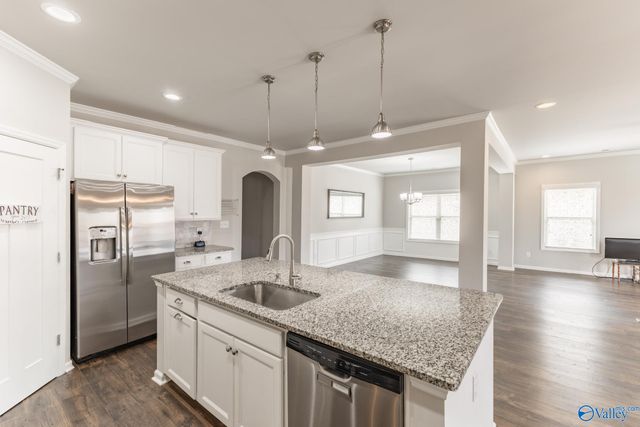 2436 Hobbstone Circle SW, Huntsville, AL 35803