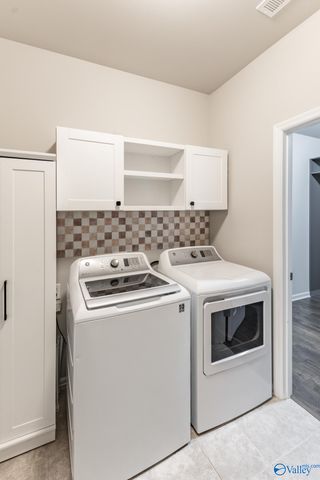 2436 Hobbstone Circle SW, Huntsville, AL 35803