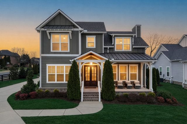 998 Spruce Ridge Ln, Spring Hill, TN 37174