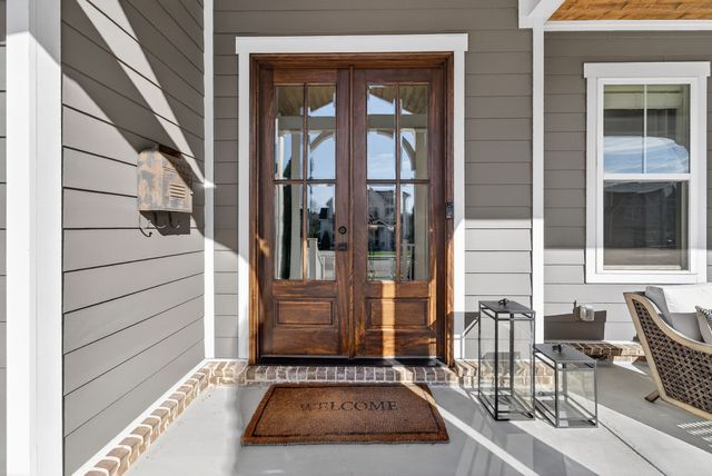 998 Spruce Ridge Ln, Spring Hill, TN 37174