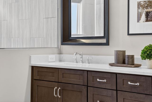 998 Spruce Ridge Ln, Spring Hill, TN 37174