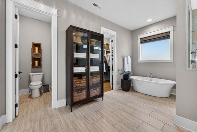 998 Spruce Ridge Ln, Spring Hill, TN 37174