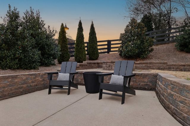 998 Spruce Ridge Ln, Spring Hill, TN 37174