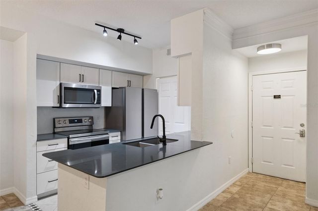 13036 MULBERRY PARK DRIVE 417, Orlando, FL 32821