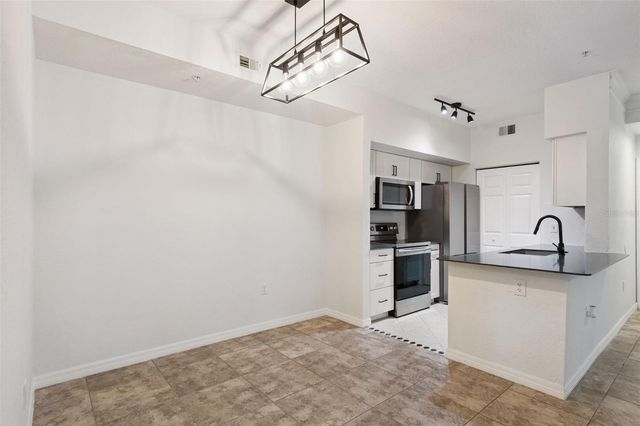 13036 MULBERRY PARK DRIVE 417, Orlando, FL 32821