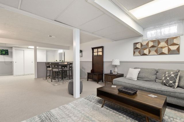 1532 Ash West Drive, Elkhart, IN 46514