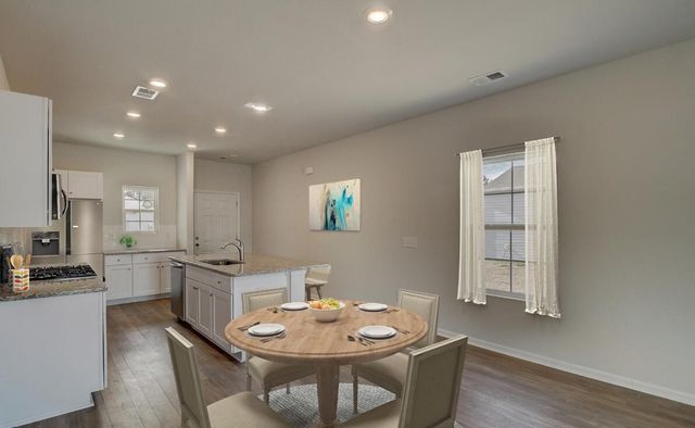 371 Tiliwa Street, Summerville, SC 29486