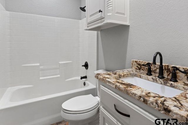 11378 State Highway 110 N, Tyler, TX 75704