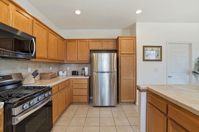 4597 Bonsai Ave, Tracy, CA 95377