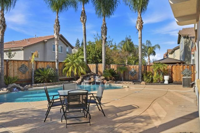 4597 Bonsai Ave, Tracy, CA 95377