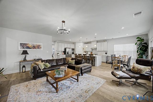 18307 Sagamore Dr, Chesterfield, VA 23120