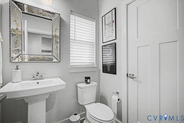 18307 Sagamore Dr, Chesterfield, VA 23120