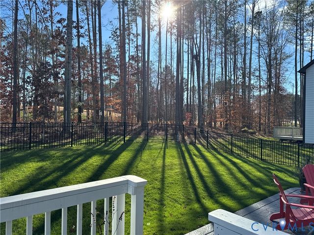 18307 Sagamore Dr, Chesterfield, VA 23120