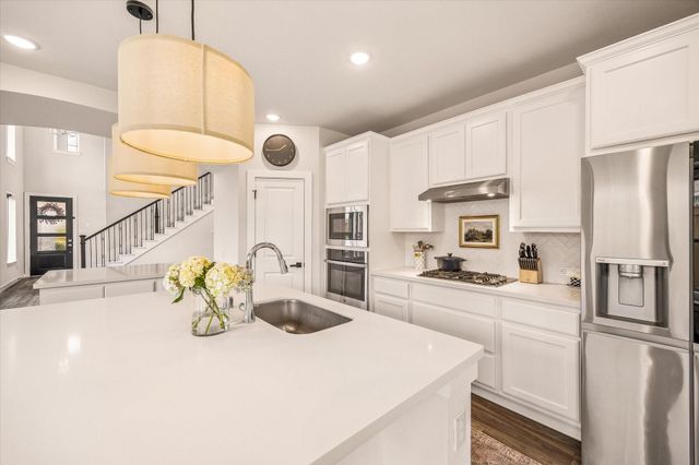 7933 Spring Run Drive, Magnolia, TX 77354
