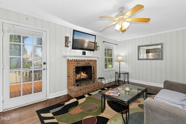 1208 Cary Street, Burlington, NC 27215