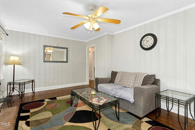 1208 Cary Street, Burlington, NC 27215