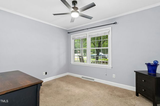 1208 Cary Street, Burlington, NC 27215