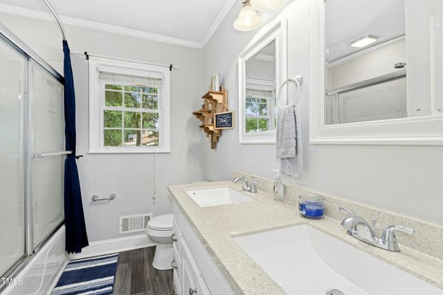 1208 Cary Street, Burlington, NC 27215