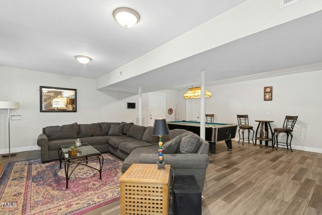 1208 Cary Street, Burlington, NC 27215