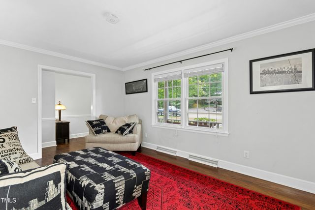 1208 Cary Street, Burlington, NC 27215