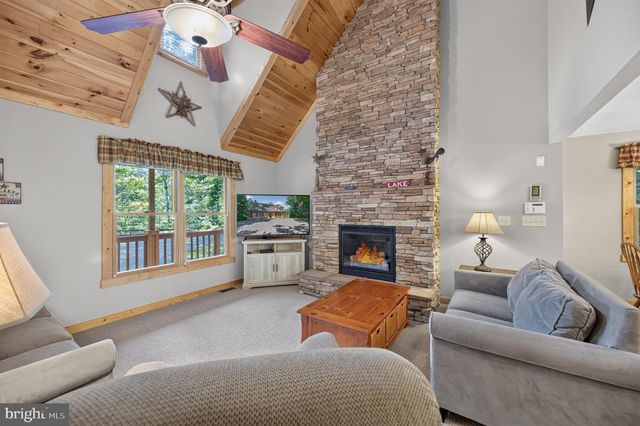 14 VICKIE WAY, Basye, VA 22810