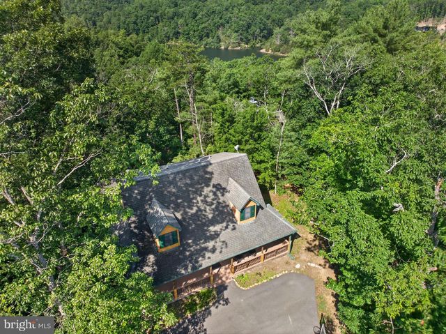 14 VICKIE WAY, Basye, VA 22810