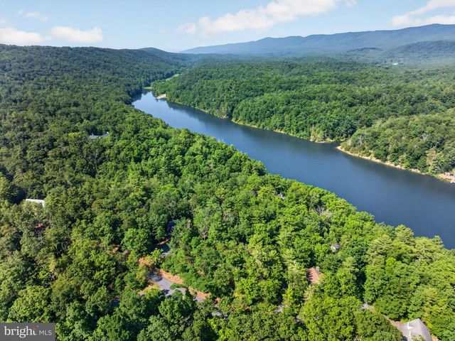 14 VICKIE WAY, Basye, VA 22810